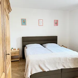 parkside-apartments-praha.praguehotelsweb.com/